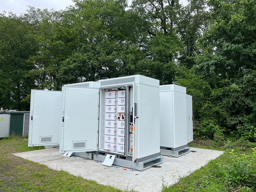 1748312064387942.jpg 32.jpg